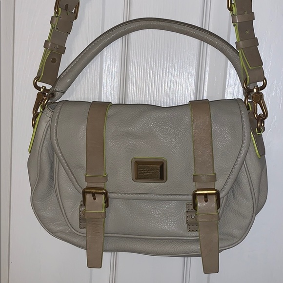 ⚡️SALE⚡️ Marc by Marc Jacobs crossbody Bag - Picture 2 of 8